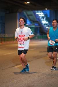 BIB: 1711, 201, 1752
                            <button type="button" onclick="openModal(5885533)" class="btn btn-primary btn-sm float-right btn-popup" data-toggle="modal" data-target=".modal-high-quality">
                        <i class="fas fa-shopping-cart"></i> Add to Cart
                    </button>
                                            <button type="button" onclick="isThisMe(5885533, true)" class="btn btn-success btn-sm float-right btn-popup btn-isme hidden" data-toggle="tooltip" data-placement="bottom" title="นี่คือรูปของคุณใช่ไหม คลิกที่นี่เพื่อเอาเข้าอัลบั้ม">
                        <i class="fas fa-plus"></i> Add to album
                    </button>
                    <button type="button" onclick="isThisMe(5885533, false)" class="btn btn-warning btn-sm float-right btn-popup btn-isnotme hidden">
                        <i class="fas fa-ban"></i> Remove from album
                    </button>