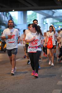 BIB: 4240, 4239
                            <button type="button" onclick="openModal(5926662)" class="btn btn-primary btn-sm float-right btn-popup" data-toggle="modal" data-target=".modal-high-quality">
                        <i class="fas fa-shopping-cart"></i> Add to Cart
                    </button>
                                            <button type="button" onclick="isThisMe(5926662, true)" class="btn btn-success btn-sm float-right btn-popup btn-isme hidden" data-toggle="tooltip" data-placement="bottom" title="นี่คือรูปของคุณใช่ไหม คลิกที่นี่เพื่อเอาเข้าอัลบั้ม">
                        <i class="fas fa-plus"></i> Add to album
                    </button>
                    <button type="button" onclick="isThisMe(5926662, false)" class="btn btn-warning btn-sm float-right btn-popup btn-isnotme hidden">
                        <i class="fas fa-ban"></i> Remove from album
                    </button>