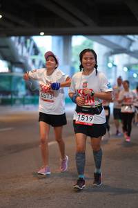 BIB: 4573, 209, 1519
                            <button type="button" onclick="openModal(5899603)" class="btn btn-primary btn-sm float-right btn-popup" data-toggle="modal" data-target=".modal-high-quality">
                        <i class="fas fa-shopping-cart"></i> Add to Cart
                    </button>
                                            <button type="button" onclick="isThisMe(5899603, true)" class="btn btn-success btn-sm float-right btn-popup btn-isme hidden" data-toggle="tooltip" data-placement="bottom" title="นี่คือรูปของคุณใช่ไหม คลิกที่นี่เพื่อเอาเข้าอัลบั้ม">
                        <i class="fas fa-plus"></i> Add to album
                    </button>
                    <button type="button" onclick="isThisMe(5899603, false)" class="btn btn-warning btn-sm float-right btn-popup btn-isnotme hidden">
                        <i class="fas fa-ban"></i> Remove from album
                    </button>