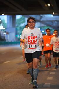 BIB: 1123, 214
                            <button type="button" onclick="openModal(5913333)" class="btn btn-primary btn-sm float-right btn-popup" data-toggle="modal" data-target=".modal-high-quality">
                        <i class="fas fa-shopping-cart"></i> Add to Cart
                    </button>
                                            <button type="button" onclick="isThisMe(5913333, true)" class="btn btn-success btn-sm float-right btn-popup btn-isme hidden" data-toggle="tooltip" data-placement="bottom" title="นี่คือรูปของคุณใช่ไหม คลิกที่นี่เพื่อเอาเข้าอัลบั้ม">
                        <i class="fas fa-plus"></i> Add to album
                    </button>
                    <button type="button" onclick="isThisMe(5913333, false)" class="btn btn-warning btn-sm float-right btn-popup btn-isnotme hidden">
                        <i class="fas fa-ban"></i> Remove from album
                    </button>