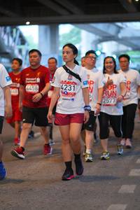 BIB: 4231, 2577, 4458
                            <button type="button" onclick="openModal(5928073)" class="btn btn-primary btn-sm float-right btn-popup" data-toggle="modal" data-target=".modal-high-quality">
                        <i class="fas fa-shopping-cart"></i> Add to Cart
                    </button>
                                            <button type="button" onclick="isThisMe(5928073, true)" class="btn btn-success btn-sm float-right btn-popup btn-isme hidden" data-toggle="tooltip" data-placement="bottom" title="นี่คือรูปของคุณใช่ไหม คลิกที่นี่เพื่อเอาเข้าอัลบั้ม">
                        <i class="fas fa-plus"></i> Add to album
                    </button>
                    <button type="button" onclick="isThisMe(5928073, false)" class="btn btn-warning btn-sm float-right btn-popup btn-isnotme hidden">
                        <i class="fas fa-ban"></i> Remove from album
                    </button>