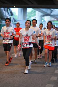 BIB: 3967, 1520, 3322
                            <button type="button" onclick="openModal(5898726)" class="btn btn-primary btn-sm float-right btn-popup" data-toggle="modal" data-target=".modal-high-quality">
                        <i class="fas fa-shopping-cart"></i> Add to Cart
                    </button>
                                            <button type="button" onclick="isThisMe(5898726, true)" class="btn btn-success btn-sm float-right btn-popup btn-isme hidden" data-toggle="tooltip" data-placement="bottom" title="นี่คือรูปของคุณใช่ไหม คลิกที่นี่เพื่อเอาเข้าอัลบั้ม">
                        <i class="fas fa-plus"></i> Add to album
                    </button>
                    <button type="button" onclick="isThisMe(5898726, false)" class="btn btn-warning btn-sm float-right btn-popup btn-isnotme hidden">
                        <i class="fas fa-ban"></i> Remove from album
                    </button>