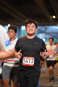 BIB: 1412
                            <button type="button" onclick="openModal(5912626)" class="btn btn-primary btn-sm float-right btn-popup" data-toggle="modal" data-target=".modal-high-quality">
                        <i class="fas fa-shopping-cart"></i> Add to Cart
                    </button>
                                            <button type="button" onclick="isThisMe(5912626, true)" class="btn btn-success btn-sm float-right btn-popup btn-isme hidden" data-toggle="tooltip" data-placement="bottom" title="นี่คือรูปของคุณใช่ไหม คลิกที่นี่เพื่อเอาเข้าอัลบั้ม">
                        <i class="fas fa-plus"></i> Add to album
                    </button>
                    <button type="button" onclick="isThisMe(5912626, false)" class="btn btn-warning btn-sm float-right btn-popup btn-isnotme hidden">
                        <i class="fas fa-ban"></i> Remove from album
                    </button>