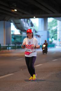 BIB: 4047
                            <button type="button" onclick="openModal(5899541)" class="btn btn-primary btn-sm float-right btn-popup" data-toggle="modal" data-target=".modal-high-quality">
                        <i class="fas fa-shopping-cart"></i> Add to Cart
                    </button>
                                            <button type="button" onclick="isThisMe(5899541, true)" class="btn btn-success btn-sm float-right btn-popup btn-isme hidden" data-toggle="tooltip" data-placement="bottom" title="นี่คือรูปของคุณใช่ไหม คลิกที่นี่เพื่อเอาเข้าอัลบั้ม">
                        <i class="fas fa-plus"></i> Add to album
                    </button>
                    <button type="button" onclick="isThisMe(5899541, false)" class="btn btn-warning btn-sm float-right btn-popup btn-isnotme hidden">
                        <i class="fas fa-ban"></i> Remove from album
                    </button>