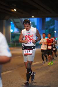 BIB: 201, 4691
                            <button type="button" onclick="openModal(5889280)" class="btn btn-primary btn-sm float-right btn-popup" data-toggle="modal" data-target=".modal-high-quality">
                        <i class="fas fa-shopping-cart"></i> Add to Cart
                    </button>
                                            <button type="button" onclick="isThisMe(5889280, true)" class="btn btn-success btn-sm float-right btn-popup btn-isme hidden" data-toggle="tooltip" data-placement="bottom" title="นี่คือรูปของคุณใช่ไหม คลิกที่นี่เพื่อเอาเข้าอัลบั้ม">
                        <i class="fas fa-plus"></i> Add to album
                    </button>
                    <button type="button" onclick="isThisMe(5889280, false)" class="btn btn-warning btn-sm float-right btn-popup btn-isnotme hidden">
                        <i class="fas fa-ban"></i> Remove from album
                    </button>