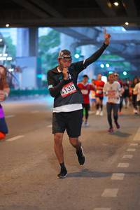 BIB: 4135
                            <button type="button" onclick="openModal(5911965)" class="btn btn-primary btn-sm float-right btn-popup" data-toggle="modal" data-target=".modal-high-quality">
                        <i class="fas fa-shopping-cart"></i> Add to Cart
                    </button>
                                            <button type="button" onclick="isThisMe(5911965, true)" class="btn btn-success btn-sm float-right btn-popup btn-isme hidden" data-toggle="tooltip" data-placement="bottom" title="นี่คือรูปของคุณใช่ไหม คลิกที่นี่เพื่อเอาเข้าอัลบั้ม">
                        <i class="fas fa-plus"></i> Add to album
                    </button>
                    <button type="button" onclick="isThisMe(5911965, false)" class="btn btn-warning btn-sm float-right btn-popup btn-isnotme hidden">
                        <i class="fas fa-ban"></i> Remove from album
                    </button>