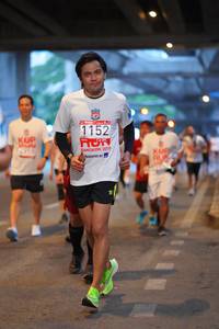 BIB: 1152, 2019
                            <button type="button" onclick="openModal(5915094)" class="btn btn-primary btn-sm float-right btn-popup" data-toggle="modal" data-target=".modal-high-quality">
                        <i class="fas fa-shopping-cart"></i> Add to Cart
                    </button>
                                            <button type="button" onclick="isThisMe(5915094, true)" class="btn btn-success btn-sm float-right btn-popup btn-isme hidden" data-toggle="tooltip" data-placement="bottom" title="นี่คือรูปของคุณใช่ไหม คลิกที่นี่เพื่อเอาเข้าอัลบั้ม">
                        <i class="fas fa-plus"></i> Add to album
                    </button>
                    <button type="button" onclick="isThisMe(5915094, false)" class="btn btn-warning btn-sm float-right btn-popup btn-isnotme hidden">
                        <i class="fas fa-ban"></i> Remove from album
                    </button>