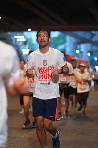 BIB: 201, 583
                            <button type="button" onclick="openModal(5912184)" class="btn btn-primary btn-sm float-right btn-popup" data-toggle="modal" data-target=".modal-high-quality">
                        <i class="fas fa-shopping-cart"></i> Add to Cart
                    </button>
                                            <button type="button" onclick="isThisMe(5912184, true)" class="btn btn-success btn-sm float-right btn-popup btn-isme hidden" data-toggle="tooltip" data-placement="bottom" title="นี่คือรูปของคุณใช่ไหม คลิกที่นี่เพื่อเอาเข้าอัลบั้ม">
                        <i class="fas fa-plus"></i> Add to album
                    </button>
                    <button type="button" onclick="isThisMe(5912184, false)" class="btn btn-warning btn-sm float-right btn-popup btn-isnotme hidden">
                        <i class="fas fa-ban"></i> Remove from album
                    </button>