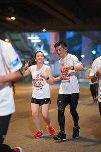 BIB: 018, 5040
                            <button type="button" onclick="openModal(5885951)" class="btn btn-primary btn-sm float-right btn-popup" data-toggle="modal" data-target=".modal-high-quality">
                        <i class="fas fa-shopping-cart"></i> Add to Cart
                    </button>
                                            <button type="button" onclick="isThisMe(5885951, true)" class="btn btn-success btn-sm float-right btn-popup btn-isme hidden" data-toggle="tooltip" data-placement="bottom" title="นี่คือรูปของคุณใช่ไหม คลิกที่นี่เพื่อเอาเข้าอัลบั้ม">
                        <i class="fas fa-plus"></i> Add to album
                    </button>
                    <button type="button" onclick="isThisMe(5885951, false)" class="btn btn-warning btn-sm float-right btn-popup btn-isnotme hidden">
                        <i class="fas fa-ban"></i> Remove from album
                    </button>