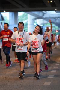 BIB: 887, 4812, 201, 4736
                            <button type="button" onclick="openModal(5927040)" class="btn btn-primary btn-sm float-right btn-popup" data-toggle="modal" data-target=".modal-high-quality">
                        <i class="fas fa-shopping-cart"></i> Add to Cart
                    </button>
                                            <button type="button" onclick="isThisMe(5927040, true)" class="btn btn-success btn-sm float-right btn-popup btn-isme hidden" data-toggle="tooltip" data-placement="bottom" title="นี่คือรูปของคุณใช่ไหม คลิกที่นี่เพื่อเอาเข้าอัลบั้ม">
                        <i class="fas fa-plus"></i> Add to album
                    </button>
                    <button type="button" onclick="isThisMe(5927040, false)" class="btn btn-warning btn-sm float-right btn-popup btn-isnotme hidden">
                        <i class="fas fa-ban"></i> Remove from album
                    </button>