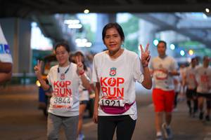 BIB: 1921, 3844
                            <button type="button" onclick="openModal(5924086)" class="btn btn-primary btn-sm float-right btn-popup" data-toggle="modal" data-target=".modal-high-quality">
                        <i class="fas fa-shopping-cart"></i> Add to Cart
                    </button>
                                            <button type="button" onclick="isThisMe(5924086, true)" class="btn btn-success btn-sm float-right btn-popup btn-isme hidden" data-toggle="tooltip" data-placement="bottom" title="นี่คือรูปของคุณใช่ไหม คลิกที่นี่เพื่อเอาเข้าอัลบั้ม">
                        <i class="fas fa-plus"></i> Add to album
                    </button>
                    <button type="button" onclick="isThisMe(5924086, false)" class="btn btn-warning btn-sm float-right btn-popup btn-isnotme hidden">
                        <i class="fas fa-ban"></i> Remove from album
                    </button>