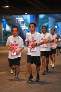 BIB: 3171, 3136, 1718
                            <button type="button" onclick="openModal(5892942)" class="btn btn-primary btn-sm float-right btn-popup" data-toggle="modal" data-target=".modal-high-quality">
                        <i class="fas fa-shopping-cart"></i> Add to Cart
                    </button>
                                            <button type="button" onclick="isThisMe(5892942, true)" class="btn btn-success btn-sm float-right btn-popup btn-isme hidden" data-toggle="tooltip" data-placement="bottom" title="นี่คือรูปของคุณใช่ไหม คลิกที่นี่เพื่อเอาเข้าอัลบั้ม">
                        <i class="fas fa-plus"></i> Add to album
                    </button>
                    <button type="button" onclick="isThisMe(5892942, false)" class="btn btn-warning btn-sm float-right btn-popup btn-isnotme hidden">
                        <i class="fas fa-ban"></i> Remove from album
                    </button>