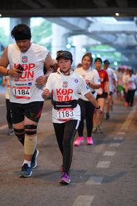 BIB: 201, 1184, 1183
                            <button type="button" onclick="openModal(5898589)" class="btn btn-primary btn-sm float-right btn-popup" data-toggle="modal" data-target=".modal-high-quality">
                        <i class="fas fa-shopping-cart"></i> Add to Cart
                    </button>
                                            <button type="button" onclick="isThisMe(5898589, true)" class="btn btn-success btn-sm float-right btn-popup btn-isme hidden" data-toggle="tooltip" data-placement="bottom" title="นี่คือรูปของคุณใช่ไหม คลิกที่นี่เพื่อเอาเข้าอัลบั้ม">
                        <i class="fas fa-plus"></i> Add to album
                    </button>
                    <button type="button" onclick="isThisMe(5898589, false)" class="btn btn-warning btn-sm float-right btn-popup btn-isnotme hidden">
                        <i class="fas fa-ban"></i> Remove from album
                    </button>