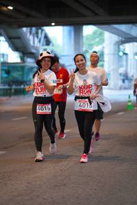 BIB: 204, 4016, 4015, 
                            <button type="button" onclick="openModal(5899683)" class="btn btn-primary btn-sm float-right btn-popup" data-toggle="modal" data-target=".modal-high-quality">
                        <i class="fas fa-shopping-cart"></i> Add to Cart
                    </button>
                                            <button type="button" onclick="isThisMe(5899683, true)" class="btn btn-success btn-sm float-right btn-popup btn-isme hidden" data-toggle="tooltip" data-placement="bottom" title="นี่คือรูปของคุณใช่ไหม คลิกที่นี่เพื่อเอาเข้าอัลบั้ม">
                        <i class="fas fa-plus"></i> Add to album
                    </button>
                    <button type="button" onclick="isThisMe(5899683, false)" class="btn btn-warning btn-sm float-right btn-popup btn-isnotme hidden">
                        <i class="fas fa-ban"></i> Remove from album
                    </button>