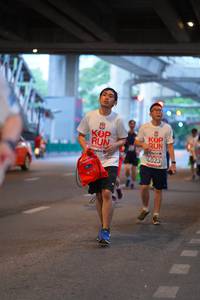 BIB: 4023
                            <button type="button" onclick="openModal(5898194)" class="btn btn-primary btn-sm float-right btn-popup" data-toggle="modal" data-target=".modal-high-quality">
                        <i class="fas fa-shopping-cart"></i> Add to Cart
                    </button>
                                            <button type="button" onclick="isThisMe(5898194, true)" class="btn btn-success btn-sm float-right btn-popup btn-isme hidden" data-toggle="tooltip" data-placement="bottom" title="นี่คือรูปของคุณใช่ไหม คลิกที่นี่เพื่อเอาเข้าอัลบั้ม">
                        <i class="fas fa-plus"></i> Add to album
                    </button>
                    <button type="button" onclick="isThisMe(5898194, false)" class="btn btn-warning btn-sm float-right btn-popup btn-isnotme hidden">
                        <i class="fas fa-ban"></i> Remove from album
                    </button>