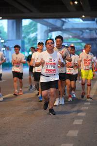 BIB: 2381, 3990, 4439
                            <button type="button" onclick="openModal(5916561)" class="btn btn-primary btn-sm float-right btn-popup" data-toggle="modal" data-target=".modal-high-quality">
                        <i class="fas fa-shopping-cart"></i> Add to Cart
                    </button>
                                            <button type="button" onclick="isThisMe(5916561, true)" class="btn btn-success btn-sm float-right btn-popup btn-isme hidden" data-toggle="tooltip" data-placement="bottom" title="นี่คือรูปของคุณใช่ไหม คลิกที่นี่เพื่อเอาเข้าอัลบั้ม">
                        <i class="fas fa-plus"></i> Add to album
                    </button>
                    <button type="button" onclick="isThisMe(5916561, false)" class="btn btn-warning btn-sm float-right btn-popup btn-isnotme hidden">
                        <i class="fas fa-ban"></i> Remove from album
                    </button>