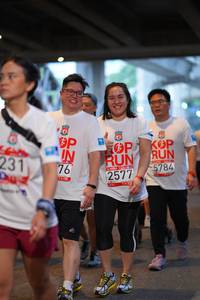 BIB: 5784, 2577, 231
                            <button type="button" onclick="openModal(5928108)" class="btn btn-primary btn-sm float-right btn-popup" data-toggle="modal" data-target=".modal-high-quality">
                        <i class="fas fa-shopping-cart"></i> Add to Cart
                    </button>
                                            <button type="button" onclick="isThisMe(5928108, true)" class="btn btn-success btn-sm float-right btn-popup btn-isme hidden" data-toggle="tooltip" data-placement="bottom" title="นี่คือรูปของคุณใช่ไหม คลิกที่นี่เพื่อเอาเข้าอัลบั้ม">
                        <i class="fas fa-plus"></i> Add to album
                    </button>
                    <button type="button" onclick="isThisMe(5928108, false)" class="btn btn-warning btn-sm float-right btn-popup btn-isnotme hidden">
                        <i class="fas fa-ban"></i> Remove from album
                    </button>