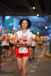 BIB: 5514
                            <button type="button" onclick="openModal(5895149)" class="btn btn-primary btn-sm float-right btn-popup" data-toggle="modal" data-target=".modal-high-quality">
                        <i class="fas fa-shopping-cart"></i> Add to Cart
                    </button>
                                            <button type="button" onclick="isThisMe(5895149, true)" class="btn btn-success btn-sm float-right btn-popup btn-isme hidden" data-toggle="tooltip" data-placement="bottom" title="นี่คือรูปของคุณใช่ไหม คลิกที่นี่เพื่อเอาเข้าอัลบั้ม">
                        <i class="fas fa-plus"></i> Add to album
                    </button>
                    <button type="button" onclick="isThisMe(5895149, false)" class="btn btn-warning btn-sm float-right btn-popup btn-isnotme hidden">
                        <i class="fas fa-ban"></i> Remove from album
                    </button>