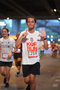 BIB: 1259, 147
                            <button type="button" onclick="openModal(5913260)" class="btn btn-primary btn-sm float-right btn-popup" data-toggle="modal" data-target=".modal-high-quality">
                        <i class="fas fa-shopping-cart"></i> Add to Cart
                    </button>
                                            <button type="button" onclick="isThisMe(5913260, true)" class="btn btn-success btn-sm float-right btn-popup btn-isme hidden" data-toggle="tooltip" data-placement="bottom" title="นี่คือรูปของคุณใช่ไหม คลิกที่นี่เพื่อเอาเข้าอัลบั้ม">
                        <i class="fas fa-plus"></i> Add to album
                    </button>
                    <button type="button" onclick="isThisMe(5913260, false)" class="btn btn-warning btn-sm float-right btn-popup btn-isnotme hidden">
                        <i class="fas fa-ban"></i> Remove from album
                    </button>