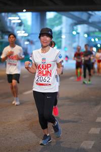 BIB: 2062
                            <button type="button" onclick="openModal(5917987)" class="btn btn-primary btn-sm float-right btn-popup" data-toggle="modal" data-target=".modal-high-quality">
                        <i class="fas fa-shopping-cart"></i> Add to Cart
                    </button>
                                            <button type="button" onclick="isThisMe(5917987, true)" class="btn btn-success btn-sm float-right btn-popup btn-isme hidden" data-toggle="tooltip" data-placement="bottom" title="นี่คือรูปของคุณใช่ไหม คลิกที่นี่เพื่อเอาเข้าอัลบั้ม">
                        <i class="fas fa-plus"></i> Add to album
                    </button>
                    <button type="button" onclick="isThisMe(5917987, false)" class="btn btn-warning btn-sm float-right btn-popup btn-isnotme hidden">
                        <i class="fas fa-ban"></i> Remove from album
                    </button>