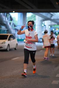 BIB: 201, 3531
                            <button type="button" onclick="openModal(5899080)" class="btn btn-primary btn-sm float-right btn-popup" data-toggle="modal" data-target=".modal-high-quality">
                        <i class="fas fa-shopping-cart"></i> Add to Cart
                    </button>
                                            <button type="button" onclick="isThisMe(5899080, true)" class="btn btn-success btn-sm float-right btn-popup btn-isme hidden" data-toggle="tooltip" data-placement="bottom" title="นี่คือรูปของคุณใช่ไหม คลิกที่นี่เพื่อเอาเข้าอัลบั้ม">
                        <i class="fas fa-plus"></i> Add to album
                    </button>
                    <button type="button" onclick="isThisMe(5899080, false)" class="btn btn-warning btn-sm float-right btn-popup btn-isnotme hidden">
                        <i class="fas fa-ban"></i> Remove from album
                    </button>