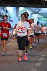 BIB: 5176, 3076
                            <button type="button" onclick="openModal(5897754)" class="btn btn-primary btn-sm float-right btn-popup" data-toggle="modal" data-target=".modal-high-quality">
                        <i class="fas fa-shopping-cart"></i> Add to Cart
                    </button>
                                            <button type="button" onclick="isThisMe(5897754, true)" class="btn btn-success btn-sm float-right btn-popup btn-isme hidden" data-toggle="tooltip" data-placement="bottom" title="นี่คือรูปของคุณใช่ไหม คลิกที่นี่เพื่อเอาเข้าอัลบั้ม">
                        <i class="fas fa-plus"></i> Add to album
                    </button>
                    <button type="button" onclick="isThisMe(5897754, false)" class="btn btn-warning btn-sm float-right btn-popup btn-isnotme hidden">
                        <i class="fas fa-ban"></i> Remove from album
                    </button>