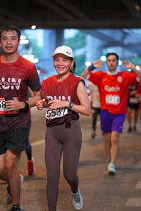 BIB: 910, 5537
                            <button type="button" onclick="openModal(5913998)" class="btn btn-primary btn-sm float-right btn-popup" data-toggle="modal" data-target=".modal-high-quality">
                        <i class="fas fa-shopping-cart"></i> Add to Cart
                    </button>
                                            <button type="button" onclick="isThisMe(5913998, true)" class="btn btn-success btn-sm float-right btn-popup btn-isme hidden" data-toggle="tooltip" data-placement="bottom" title="นี่คือรูปของคุณใช่ไหม คลิกที่นี่เพื่อเอาเข้าอัลบั้ม">
                        <i class="fas fa-plus"></i> Add to album
                    </button>
                    <button type="button" onclick="isThisMe(5913998, false)" class="btn btn-warning btn-sm float-right btn-popup btn-isnotme hidden">
                        <i class="fas fa-ban"></i> Remove from album
                    </button>