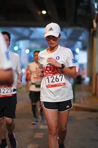 BIB: 1267, 1225
                            <button type="button" onclick="openModal(5914820)" class="btn btn-primary btn-sm float-right btn-popup" data-toggle="modal" data-target=".modal-high-quality">
                        <i class="fas fa-shopping-cart"></i> Add to Cart
                    </button>
                                            <button type="button" onclick="isThisMe(5914820, true)" class="btn btn-success btn-sm float-right btn-popup btn-isme hidden" data-toggle="tooltip" data-placement="bottom" title="นี่คือรูปของคุณใช่ไหม คลิกที่นี่เพื่อเอาเข้าอัลบั้ม">
                        <i class="fas fa-plus"></i> Add to album
                    </button>
                    <button type="button" onclick="isThisMe(5914820, false)" class="btn btn-warning btn-sm float-right btn-popup btn-isnotme hidden">
                        <i class="fas fa-ban"></i> Remove from album
                    </button>