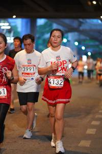 BIB: 3991, 201, 4132
                            <button type="button" onclick="openModal(5892525)" class="btn btn-primary btn-sm float-right btn-popup" data-toggle="modal" data-target=".modal-high-quality">
                        <i class="fas fa-shopping-cart"></i> Add to Cart
                    </button>
                                            <button type="button" onclick="isThisMe(5892525, true)" class="btn btn-success btn-sm float-right btn-popup btn-isme hidden" data-toggle="tooltip" data-placement="bottom" title="นี่คือรูปของคุณใช่ไหม คลิกที่นี่เพื่อเอาเข้าอัลบั้ม">
                        <i class="fas fa-plus"></i> Add to album
                    </button>
                    <button type="button" onclick="isThisMe(5892525, false)" class="btn btn-warning btn-sm float-right btn-popup btn-isnotme hidden">
                        <i class="fas fa-ban"></i> Remove from album
                    </button>