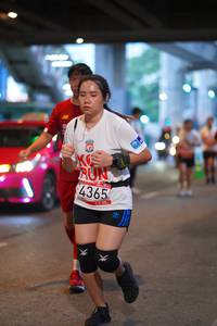 BIB: 4365
                            <button type="button" onclick="openModal(5920953)" class="btn btn-primary btn-sm float-right btn-popup" data-toggle="modal" data-target=".modal-high-quality">
                        <i class="fas fa-shopping-cart"></i> Add to Cart
                    </button>
                                            <button type="button" onclick="isThisMe(5920953, true)" class="btn btn-success btn-sm float-right btn-popup btn-isme hidden" data-toggle="tooltip" data-placement="bottom" title="นี่คือรูปของคุณใช่ไหม คลิกที่นี่เพื่อเอาเข้าอัลบั้ม">
                        <i class="fas fa-plus"></i> Add to album
                    </button>
                    <button type="button" onclick="isThisMe(5920953, false)" class="btn btn-warning btn-sm float-right btn-popup btn-isnotme hidden">
                        <i class="fas fa-ban"></i> Remove from album
                    </button>