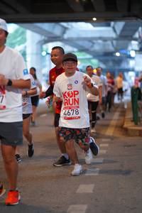 BIB: 4678
                            <button type="button" onclick="openModal(5927384)" class="btn btn-primary btn-sm float-right btn-popup" data-toggle="modal" data-target=".modal-high-quality">
                        <i class="fas fa-shopping-cart"></i> Add to Cart
                    </button>
                                            <button type="button" onclick="isThisMe(5927384, true)" class="btn btn-success btn-sm float-right btn-popup btn-isme hidden" data-toggle="tooltip" data-placement="bottom" title="นี่คือรูปของคุณใช่ไหม คลิกที่นี่เพื่อเอาเข้าอัลบั้ม">
                        <i class="fas fa-plus"></i> Add to album
                    </button>
                    <button type="button" onclick="isThisMe(5927384, false)" class="btn btn-warning btn-sm float-right btn-popup btn-isnotme hidden">
                        <i class="fas fa-ban"></i> Remove from album
                    </button>