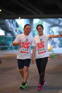 BIB: 3908, 2458
                            <button type="button" onclick="openModal(5896140)" class="btn btn-primary btn-sm float-right btn-popup" data-toggle="modal" data-target=".modal-high-quality">
                        <i class="fas fa-shopping-cart"></i> Add to Cart
                    </button>
                                            <button type="button" onclick="isThisMe(5896140, true)" class="btn btn-success btn-sm float-right btn-popup btn-isme hidden" data-toggle="tooltip" data-placement="bottom" title="นี่คือรูปของคุณใช่ไหม คลิกที่นี่เพื่อเอาเข้าอัลบั้ม">
                        <i class="fas fa-plus"></i> Add to album
                    </button>
                    <button type="button" onclick="isThisMe(5896140, false)" class="btn btn-warning btn-sm float-right btn-popup btn-isnotme hidden">
                        <i class="fas fa-ban"></i> Remove from album
                    </button>