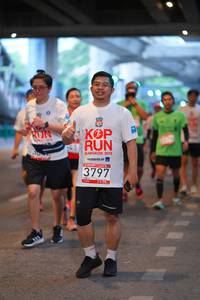 BIB: 2019, 3797
                            <button type="button" onclick="openModal(5927845)" class="btn btn-primary btn-sm float-right btn-popup" data-toggle="modal" data-target=".modal-high-quality">
                        <i class="fas fa-shopping-cart"></i> Add to Cart
                    </button>
                                            <button type="button" onclick="isThisMe(5927845, true)" class="btn btn-success btn-sm float-right btn-popup btn-isme hidden" data-toggle="tooltip" data-placement="bottom" title="นี่คือรูปของคุณใช่ไหม คลิกที่นี่เพื่อเอาเข้าอัลบั้ม">
                        <i class="fas fa-plus"></i> Add to album
                    </button>
                    <button type="button" onclick="isThisMe(5927845, false)" class="btn btn-warning btn-sm float-right btn-popup btn-isnotme hidden">
                        <i class="fas fa-ban"></i> Remove from album
                    </button>