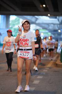 BIB: 4522
                            <button type="button" onclick="openModal(5928582)" class="btn btn-primary btn-sm float-right btn-popup" data-toggle="modal" data-target=".modal-high-quality">
                        <i class="fas fa-shopping-cart"></i> Add to Cart
                    </button>
                                            <button type="button" onclick="isThisMe(5928582, true)" class="btn btn-success btn-sm float-right btn-popup btn-isme hidden" data-toggle="tooltip" data-placement="bottom" title="นี่คือรูปของคุณใช่ไหม คลิกที่นี่เพื่อเอาเข้าอัลบั้ม">
                        <i class="fas fa-plus"></i> Add to album
                    </button>
                    <button type="button" onclick="isThisMe(5928582, false)" class="btn btn-warning btn-sm float-right btn-popup btn-isnotme hidden">
                        <i class="fas fa-ban"></i> Remove from album
                    </button>