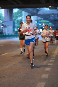 BIB: 1150
                            <button type="button" onclick="openModal(5915283)" class="btn btn-primary btn-sm float-right btn-popup" data-toggle="modal" data-target=".modal-high-quality">
                        <i class="fas fa-shopping-cart"></i> Add to Cart
                    </button>
                                            <button type="button" onclick="isThisMe(5915283, true)" class="btn btn-success btn-sm float-right btn-popup btn-isme hidden" data-toggle="tooltip" data-placement="bottom" title="นี่คือรูปของคุณใช่ไหม คลิกที่นี่เพื่อเอาเข้าอัลบั้ม">
                        <i class="fas fa-plus"></i> Add to album
                    </button>
                    <button type="button" onclick="isThisMe(5915283, false)" class="btn btn-warning btn-sm float-right btn-popup btn-isnotme hidden">
                        <i class="fas fa-ban"></i> Remove from album
                    </button>