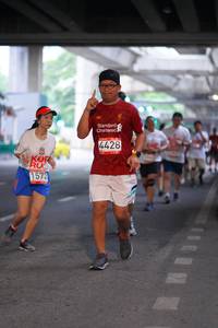 BIB: 4428, 1572
                            <button type="button" onclick="openModal(5924537)" class="btn btn-primary btn-sm float-right btn-popup" data-toggle="modal" data-target=".modal-high-quality">
                        <i class="fas fa-shopping-cart"></i> Add to Cart
                    </button>
                                            <button type="button" onclick="isThisMe(5924537, true)" class="btn btn-success btn-sm float-right btn-popup btn-isme hidden" data-toggle="tooltip" data-placement="bottom" title="นี่คือรูปของคุณใช่ไหม คลิกที่นี่เพื่อเอาเข้าอัลบั้ม">
                        <i class="fas fa-plus"></i> Add to album
                    </button>
                    <button type="button" onclick="isThisMe(5924537, false)" class="btn btn-warning btn-sm float-right btn-popup btn-isnotme hidden">
                        <i class="fas fa-ban"></i> Remove from album
                    </button>