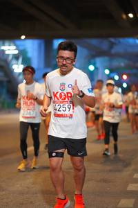 BIB: 4259, 2367
                            <button type="button" onclick="openModal(5887354)" class="btn btn-primary btn-sm float-right btn-popup" data-toggle="modal" data-target=".modal-high-quality">
                        <i class="fas fa-shopping-cart"></i> Add to Cart
                    </button>
                                            <button type="button" onclick="isThisMe(5887354, true)" class="btn btn-success btn-sm float-right btn-popup btn-isme hidden" data-toggle="tooltip" data-placement="bottom" title="นี่คือรูปของคุณใช่ไหม คลิกที่นี่เพื่อเอาเข้าอัลบั้ม">
                        <i class="fas fa-plus"></i> Add to album
                    </button>
                    <button type="button" onclick="isThisMe(5887354, false)" class="btn btn-warning btn-sm float-right btn-popup btn-isnotme hidden">
                        <i class="fas fa-ban"></i> Remove from album
                    </button>