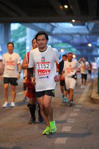 BIB: 1152, 201
                            <button type="button" onclick="openModal(5915097)" class="btn btn-primary btn-sm float-right btn-popup" data-toggle="modal" data-target=".modal-high-quality">
                        <i class="fas fa-shopping-cart"></i> Add to Cart
                    </button>
                                            <button type="button" onclick="isThisMe(5915097, true)" class="btn btn-success btn-sm float-right btn-popup btn-isme hidden" data-toggle="tooltip" data-placement="bottom" title="นี่คือรูปของคุณใช่ไหม คลิกที่นี่เพื่อเอาเข้าอัลบั้ม">
                        <i class="fas fa-plus"></i> Add to album
                    </button>
                    <button type="button" onclick="isThisMe(5915097, false)" class="btn btn-warning btn-sm float-right btn-popup btn-isnotme hidden">
                        <i class="fas fa-ban"></i> Remove from album
                    </button>