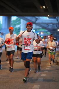 BIB: 330, 4295, 261
                            <button type="button" onclick="openModal(5914076)" class="btn btn-primary btn-sm float-right btn-popup" data-toggle="modal" data-target=".modal-high-quality">
                        <i class="fas fa-shopping-cart"></i> Add to Cart
                    </button>
                                            <button type="button" onclick="isThisMe(5914076, true)" class="btn btn-success btn-sm float-right btn-popup btn-isme hidden" data-toggle="tooltip" data-placement="bottom" title="นี่คือรูปของคุณใช่ไหม คลิกที่นี่เพื่อเอาเข้าอัลบั้ม">
                        <i class="fas fa-plus"></i> Add to album
                    </button>
                    <button type="button" onclick="isThisMe(5914076, false)" class="btn btn-warning btn-sm float-right btn-popup btn-isnotme hidden">
                        <i class="fas fa-ban"></i> Remove from album
                    </button>