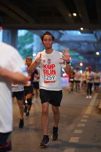 BIB: 1259
                            <button type="button" onclick="openModal(5913222)" class="btn btn-primary btn-sm float-right btn-popup" data-toggle="modal" data-target=".modal-high-quality">
                        <i class="fas fa-shopping-cart"></i> Add to Cart
                    </button>
                                            <button type="button" onclick="isThisMe(5913222, true)" class="btn btn-success btn-sm float-right btn-popup btn-isme hidden" data-toggle="tooltip" data-placement="bottom" title="นี่คือรูปของคุณใช่ไหม คลิกที่นี่เพื่อเอาเข้าอัลบั้ม">
                        <i class="fas fa-plus"></i> Add to album
                    </button>
                    <button type="button" onclick="isThisMe(5913222, false)" class="btn btn-warning btn-sm float-right btn-popup btn-isnotme hidden">
                        <i class="fas fa-ban"></i> Remove from album
                    </button>