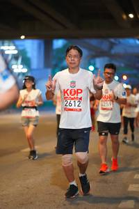 BIB: 2612, 4259
                            <button type="button" onclick="openModal(5887353)" class="btn btn-primary btn-sm float-right btn-popup" data-toggle="modal" data-target=".modal-high-quality">
                        <i class="fas fa-shopping-cart"></i> Add to Cart
                    </button>
                                            <button type="button" onclick="isThisMe(5887353, true)" class="btn btn-success btn-sm float-right btn-popup btn-isme hidden" data-toggle="tooltip" data-placement="bottom" title="นี่คือรูปของคุณใช่ไหม คลิกที่นี่เพื่อเอาเข้าอัลบั้ม">
                        <i class="fas fa-plus"></i> Add to album
                    </button>
                    <button type="button" onclick="isThisMe(5887353, false)" class="btn btn-warning btn-sm float-right btn-popup btn-isnotme hidden">
                        <i class="fas fa-ban"></i> Remove from album
                    </button>