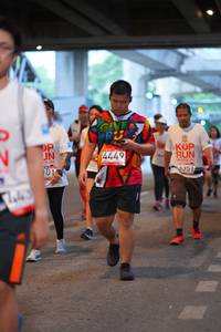 BIB: 4449, 3351
                            <button type="button" onclick="openModal(5898832)" class="btn btn-primary btn-sm float-right btn-popup" data-toggle="modal" data-target=".modal-high-quality">
                        <i class="fas fa-shopping-cart"></i> Add to Cart
                    </button>
                                            <button type="button" onclick="isThisMe(5898832, true)" class="btn btn-success btn-sm float-right btn-popup btn-isme hidden" data-toggle="tooltip" data-placement="bottom" title="นี่คือรูปของคุณใช่ไหม คลิกที่นี่เพื่อเอาเข้าอัลบั้ม">
                        <i class="fas fa-plus"></i> Add to album
                    </button>
                    <button type="button" onclick="isThisMe(5898832, false)" class="btn btn-warning btn-sm float-right btn-popup btn-isnotme hidden">
                        <i class="fas fa-ban"></i> Remove from album
                    </button>