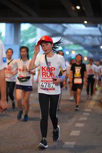 BIB: 4787
                            <button type="button" onclick="openModal(5923375)" class="btn btn-primary btn-sm float-right btn-popup" data-toggle="modal" data-target=".modal-high-quality">
                        <i class="fas fa-shopping-cart"></i> Add to Cart
                    </button>
                                            <button type="button" onclick="isThisMe(5923375, true)" class="btn btn-success btn-sm float-right btn-popup btn-isme hidden" data-toggle="tooltip" data-placement="bottom" title="นี่คือรูปของคุณใช่ไหม คลิกที่นี่เพื่อเอาเข้าอัลบั้ม">
                        <i class="fas fa-plus"></i> Add to album
                    </button>
                    <button type="button" onclick="isThisMe(5923375, false)" class="btn btn-warning btn-sm float-right btn-popup btn-isnotme hidden">
                        <i class="fas fa-ban"></i> Remove from album
                    </button>