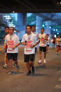 BIB: 1718, 3171
                            <button type="button" onclick="openModal(5892933)" class="btn btn-primary btn-sm float-right btn-popup" data-toggle="modal" data-target=".modal-high-quality">
                        <i class="fas fa-shopping-cart"></i> Add to Cart
                    </button>
                                            <button type="button" onclick="isThisMe(5892933, true)" class="btn btn-success btn-sm float-right btn-popup btn-isme hidden" data-toggle="tooltip" data-placement="bottom" title="นี่คือรูปของคุณใช่ไหม คลิกที่นี่เพื่อเอาเข้าอัลบั้ม">
                        <i class="fas fa-plus"></i> Add to album
                    </button>
                    <button type="button" onclick="isThisMe(5892933, false)" class="btn btn-warning btn-sm float-right btn-popup btn-isnotme hidden">
                        <i class="fas fa-ban"></i> Remove from album
                    </button>