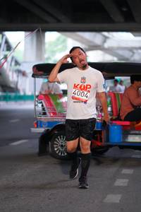 BIB: 4004
                            <button type="button" onclick="openModal(5924339)" class="btn btn-primary btn-sm float-right btn-popup" data-toggle="modal" data-target=".modal-high-quality">
                        <i class="fas fa-shopping-cart"></i> Add to Cart
                    </button>
                                            <button type="button" onclick="isThisMe(5924339, true)" class="btn btn-success btn-sm float-right btn-popup btn-isme hidden" data-toggle="tooltip" data-placement="bottom" title="นี่คือรูปของคุณใช่ไหม คลิกที่นี่เพื่อเอาเข้าอัลบั้ม">
                        <i class="fas fa-plus"></i> Add to album
                    </button>
                    <button type="button" onclick="isThisMe(5924339, false)" class="btn btn-warning btn-sm float-right btn-popup btn-isnotme hidden">
                        <i class="fas fa-ban"></i> Remove from album
                    </button>