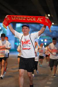 BIB: 5094, 972, 1501
                            <button type="button" onclick="openModal(5895679)" class="btn btn-primary btn-sm float-right btn-popup" data-toggle="modal" data-target=".modal-high-quality">
                        <i class="fas fa-shopping-cart"></i> Add to Cart
                    </button>
                                            <button type="button" onclick="isThisMe(5895679, true)" class="btn btn-success btn-sm float-right btn-popup btn-isme hidden" data-toggle="tooltip" data-placement="bottom" title="นี่คือรูปของคุณใช่ไหม คลิกที่นี่เพื่อเอาเข้าอัลบั้ม">
                        <i class="fas fa-plus"></i> Add to album
                    </button>
                    <button type="button" onclick="isThisMe(5895679, false)" class="btn btn-warning btn-sm float-right btn-popup btn-isnotme hidden">
                        <i class="fas fa-ban"></i> Remove from album
                    </button>