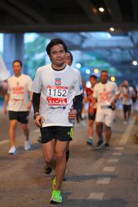 BIB: 1152
                            <button type="button" onclick="openModal(5915117)" class="btn btn-primary btn-sm float-right btn-popup" data-toggle="modal" data-target=".modal-high-quality">
                        <i class="fas fa-shopping-cart"></i> Add to Cart
                    </button>
                                            <button type="button" onclick="isThisMe(5915117, true)" class="btn btn-success btn-sm float-right btn-popup btn-isme hidden" data-toggle="tooltip" data-placement="bottom" title="นี่คือรูปของคุณใช่ไหม คลิกที่นี่เพื่อเอาเข้าอัลบั้ม">
                        <i class="fas fa-plus"></i> Add to album
                    </button>
                    <button type="button" onclick="isThisMe(5915117, false)" class="btn btn-warning btn-sm float-right btn-popup btn-isnotme hidden">
                        <i class="fas fa-ban"></i> Remove from album
                    </button>