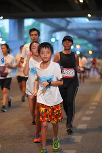 BIB: 4322
                            <button type="button" onclick="openModal(5915760)" class="btn btn-primary btn-sm float-right btn-popup" data-toggle="modal" data-target=".modal-high-quality">
                        <i class="fas fa-shopping-cart"></i> Add to Cart
                    </button>
                                            <button type="button" onclick="isThisMe(5915760, true)" class="btn btn-success btn-sm float-right btn-popup btn-isme hidden" data-toggle="tooltip" data-placement="bottom" title="นี่คือรูปของคุณใช่ไหม คลิกที่นี่เพื่อเอาเข้าอัลบั้ม">
                        <i class="fas fa-plus"></i> Add to album
                    </button>
                    <button type="button" onclick="isThisMe(5915760, false)" class="btn btn-warning btn-sm float-right btn-popup btn-isnotme hidden">
                        <i class="fas fa-ban"></i> Remove from album
                    </button>