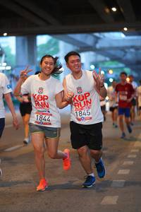 BIB: 1845, 1844
                            <button type="button" onclick="openModal(5916270)" class="btn btn-primary btn-sm float-right btn-popup" data-toggle="modal" data-target=".modal-high-quality">
                        <i class="fas fa-shopping-cart"></i> Add to Cart
                    </button>
                                            <button type="button" onclick="isThisMe(5916270, true)" class="btn btn-success btn-sm float-right btn-popup btn-isme hidden" data-toggle="tooltip" data-placement="bottom" title="นี่คือรูปของคุณใช่ไหม คลิกที่นี่เพื่อเอาเข้าอัลบั้ม">
                        <i class="fas fa-plus"></i> Add to album
                    </button>
                    <button type="button" onclick="isThisMe(5916270, false)" class="btn btn-warning btn-sm float-right btn-popup btn-isnotme hidden">
                        <i class="fas fa-ban"></i> Remove from album
                    </button>