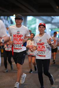 BIB: 2557, 2558, 209
                            <button type="button" onclick="openModal(5896987)" class="btn btn-primary btn-sm float-right btn-popup" data-toggle="modal" data-target=".modal-high-quality">
                        <i class="fas fa-shopping-cart"></i> Add to Cart
                    </button>
                                            <button type="button" onclick="isThisMe(5896987, true)" class="btn btn-success btn-sm float-right btn-popup btn-isme hidden" data-toggle="tooltip" data-placement="bottom" title="นี่คือรูปของคุณใช่ไหม คลิกที่นี่เพื่อเอาเข้าอัลบั้ม">
                        <i class="fas fa-plus"></i> Add to album
                    </button>
                    <button type="button" onclick="isThisMe(5896987, false)" class="btn btn-warning btn-sm float-right btn-popup btn-isnotme hidden">
                        <i class="fas fa-ban"></i> Remove from album
                    </button>